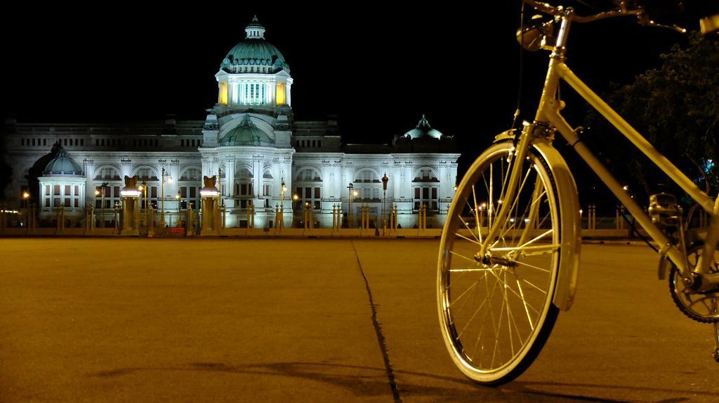 Old Capital Bike Inn - Sha Certified Bangkok Eksteriør billede